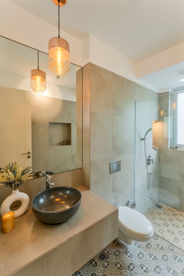 Image Title Goes Here