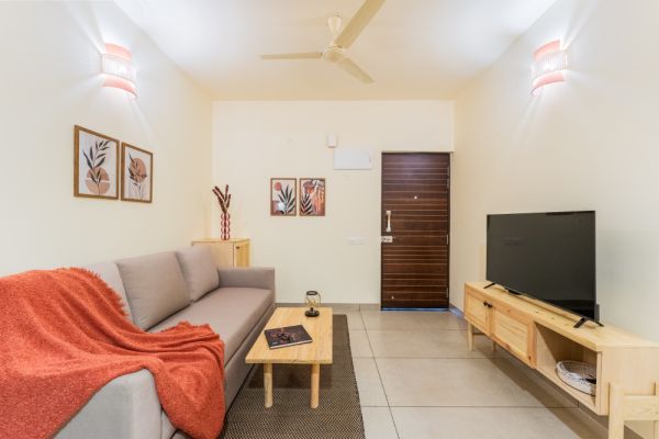 Sereno Amber 1bhk cosy apt w/pool, gym, games zone