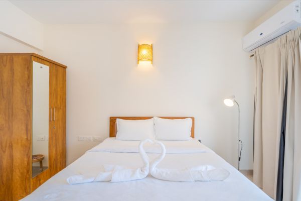 Sereno Emerald 1 bhk w/pool, games zone & gym