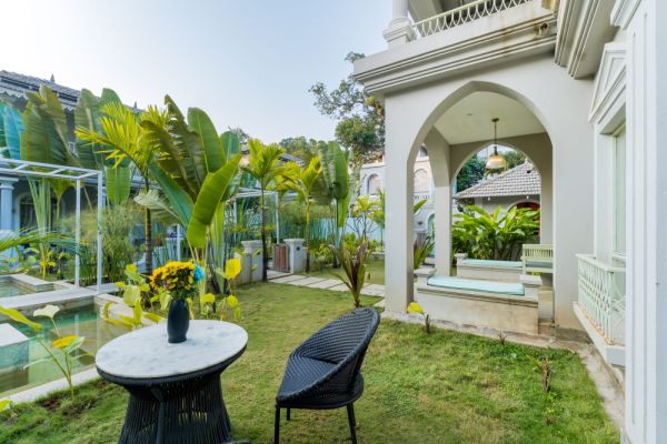 Sereno Satori 3bhk bali theme villa w/private pool