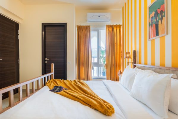 Sereno Amber 1bhk cosy apt w/pool, gym, games zone