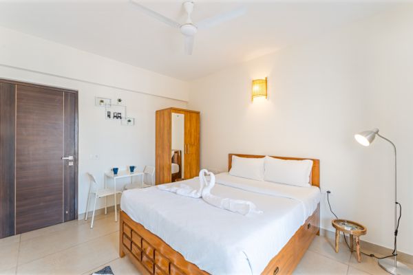 Sereno Emerald 1 bhk w/pool, games zone & gym