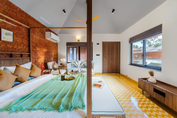 Sereno Susegad 5bhk luxe villa pvt pool by Elysium