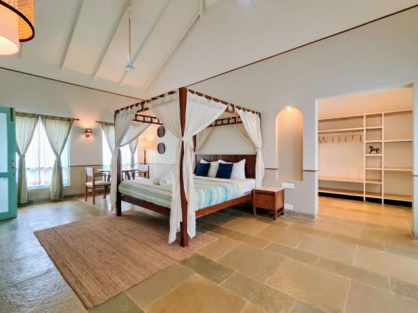 Sereno Satori 3bhk bali theme villa w/private pool