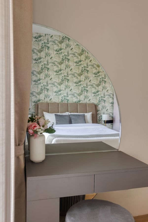 Image Title Goes Here