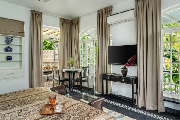 Image Title Goes Here