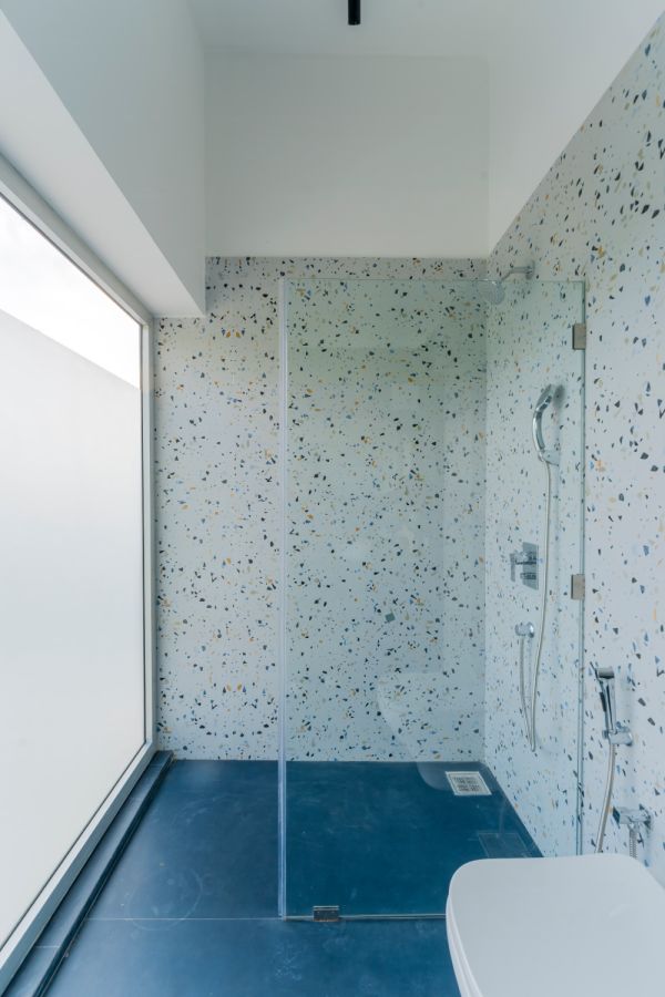 Image Title Goes Here