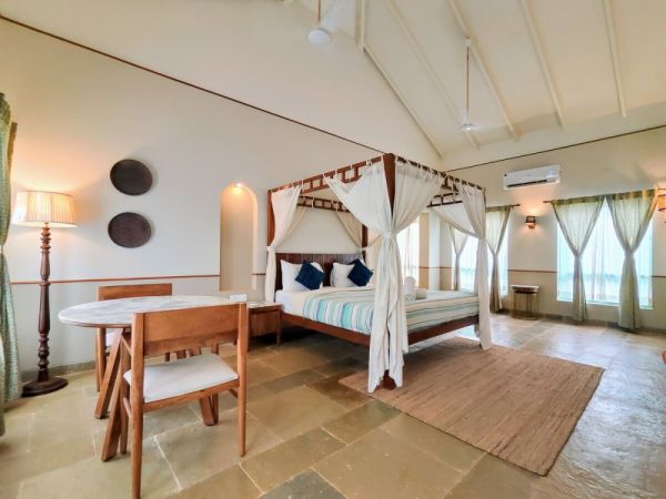 Sereno Satori 3bhk bali theme villa w/private pool