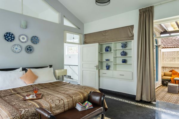 Image Title Goes Here