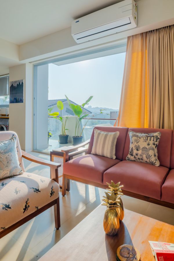 Sereno Horizon 3bhk Penthouse pvt jacuzzi rooftop