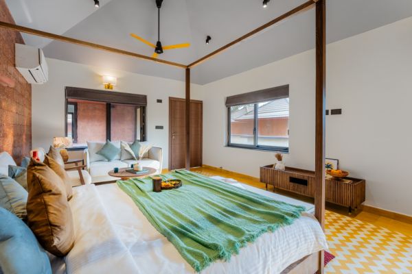 Sereno Susegad 5bhk luxe villa pvt pool by Elysium