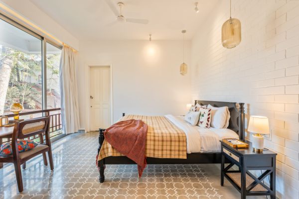 Image Title Goes Here