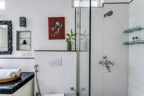 Image Title Goes Here