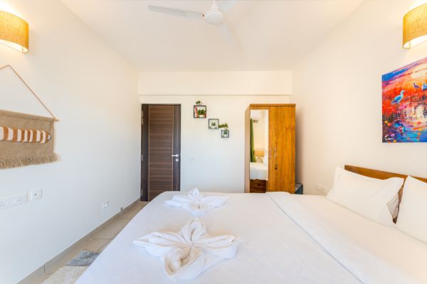 Image Title Goes Here