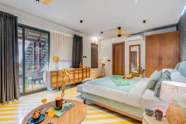 Sereno Susegad 5bhk luxe villa pvt pool by Elysium