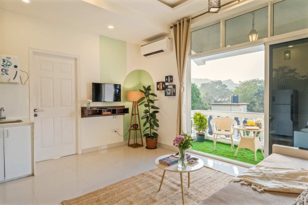 Sereno Greens - cosy 1bhk with pvt balcony