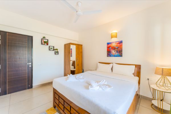 Image Title Goes Here