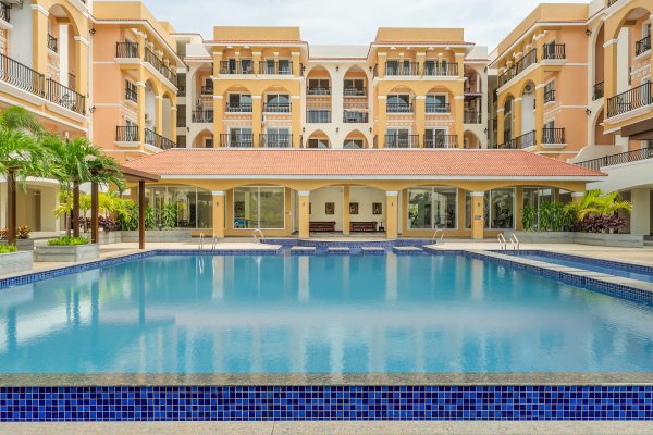 Sereno Twilight cosy 1bhk w/pool, games room & gym