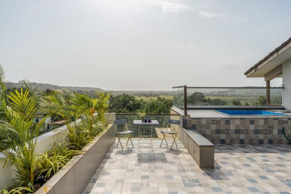 Image Title Goes Here