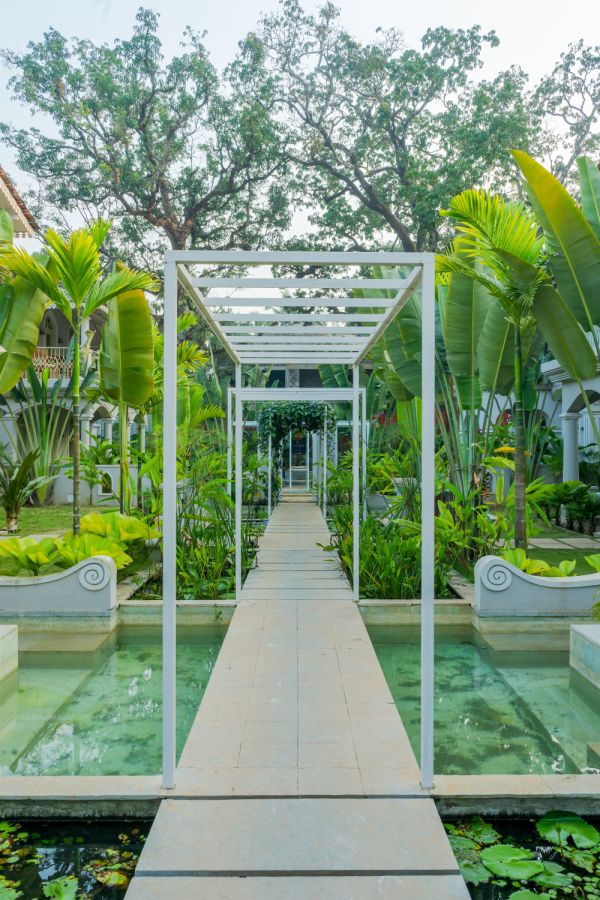 House of Rumi 3bhk villa w/private pool & outdoor gazebo