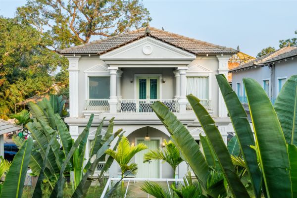 Sereno Satori 3bhk bali theme villa w/private pool