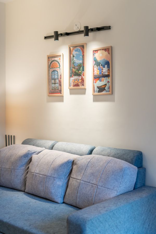 Image Title Goes Here