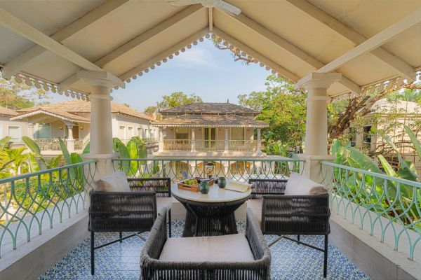 House of Rumi 3bhk villa w/private pool & outdoor gazebo