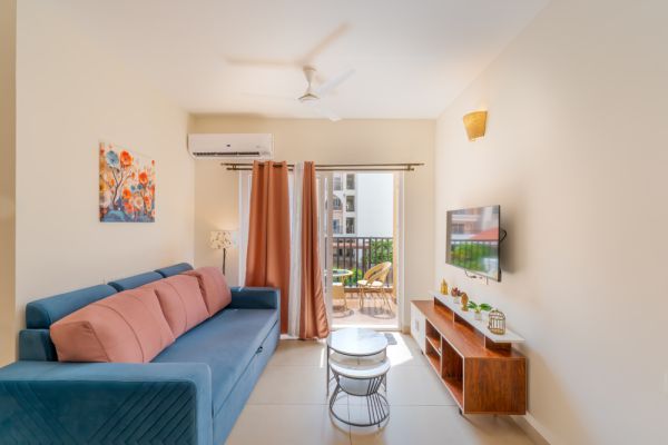 Sereno Azura 1 bhk pool view w /game zone, jacuzzi