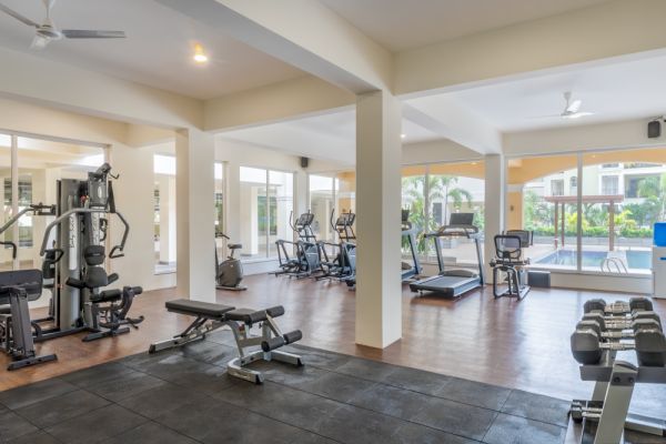 Sereno Amber 1bhk cosy apt w/pool, gym, games zone