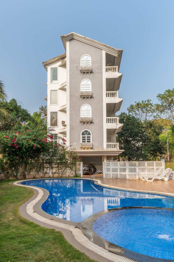 Sereno Greens - cosy 1bhk with pvt balcony