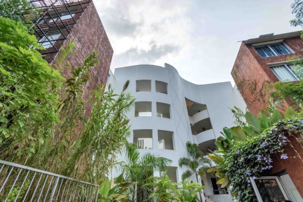 Image Title Goes Here