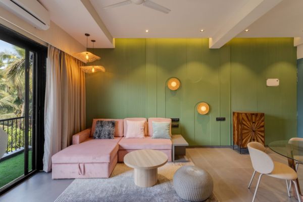 Image Title Goes Here