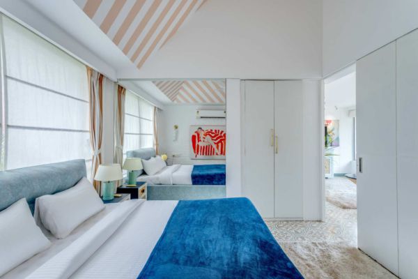 Sereno Picasso 1bhk artsy vibes 3 mins to Assagaon