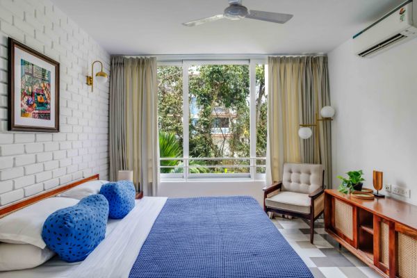 Image Title Goes Here