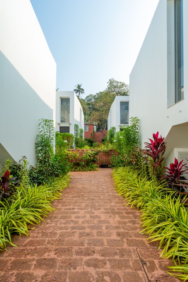 Sereno Arthouse - 2bhk modern villa w/private pool