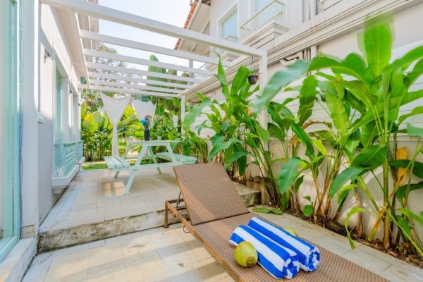 Sereno Solace 3bhk bali theme villa w/pool & gazebo