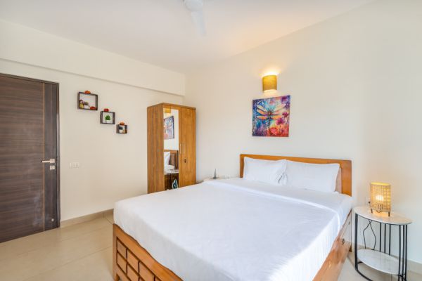 Sereno Azura 1 bhk pool view w /game zone, jacuzzi