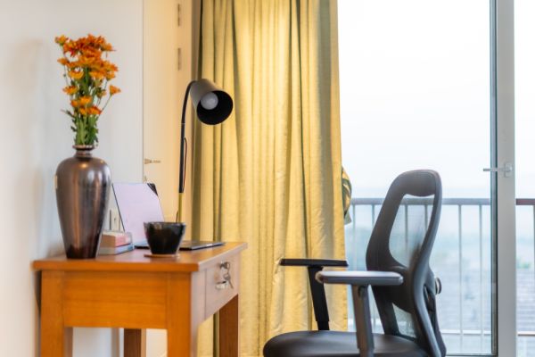 Sereno Horizon 3bhk Penthouse pvt jacuzzi rooftop