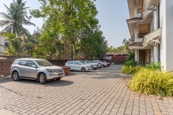 Sereno Palms - enchanting 1 bhk w/ game loft Siolim
