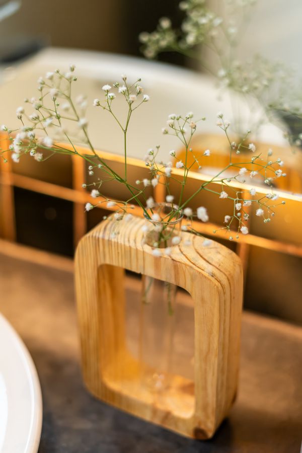 Image Title Goes Here