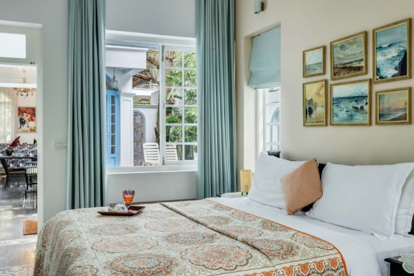 Image Title Goes Here