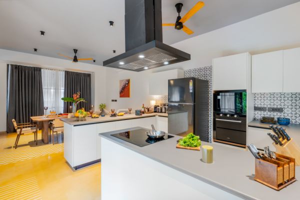 Sereno Susegad 5bhk luxe villa pvt pool by Elysium