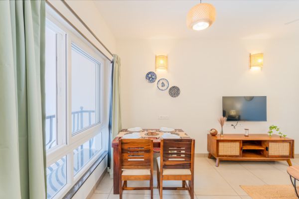 Sereno Emerald 1 bhk w/pool, games zone & gym