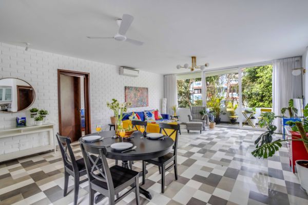 Image Title Goes Here