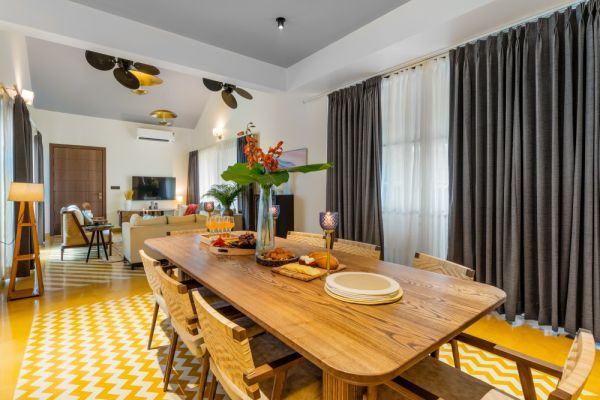 Sereno Susegad 5bhk luxe villa pvt pool by Elysium