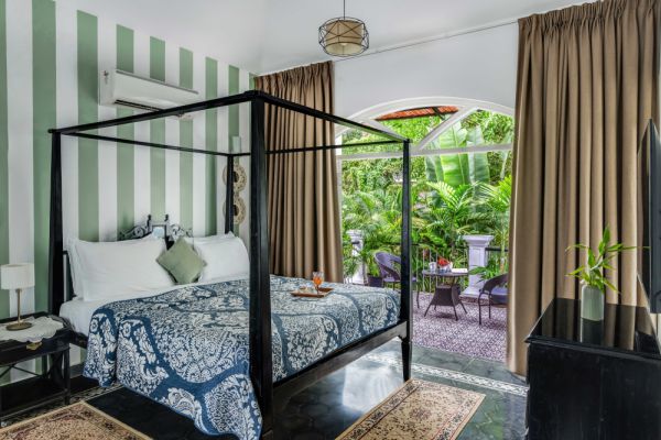 Image Title Goes Here