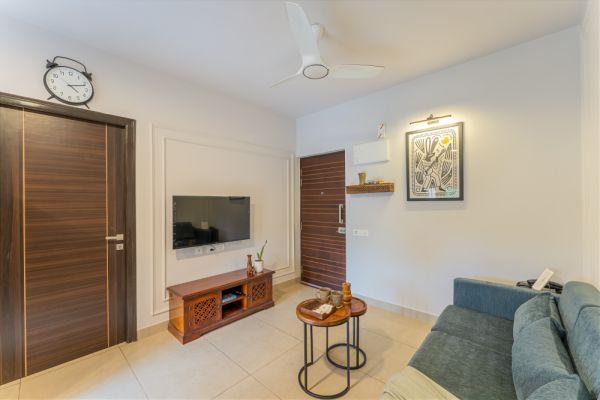 Sereno Foresta cosy 1 bhk greenery view w/pool+game