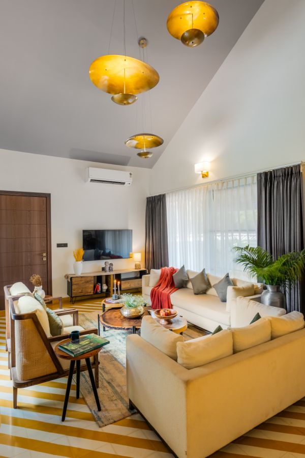 Sereno Susegad 5bhk luxe villa pvt pool by Elysium