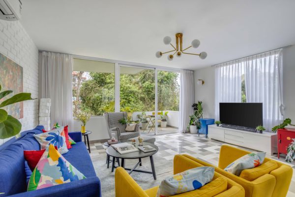 Image Title Goes Here