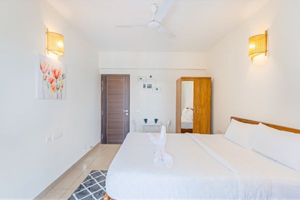 Sereno Emerald 1 bhk w/pool, games zone & gym